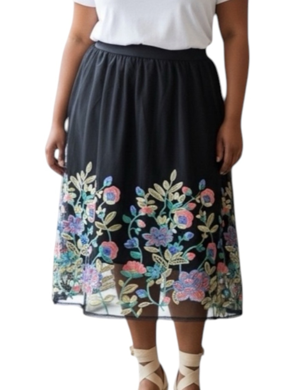 MAGIC Overlay Skirt with Floral Embroidered Border in Black Size 3X — NWT